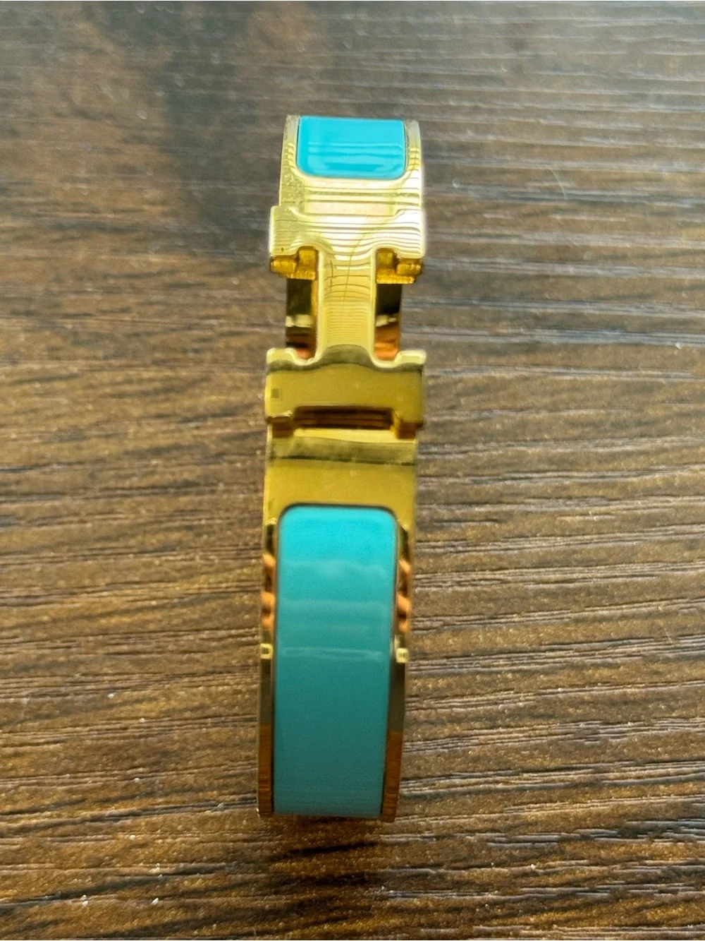 Beautiful Hermes Gold and Turquoise Enamel Clic H Bracelet - Picture 9 of 13